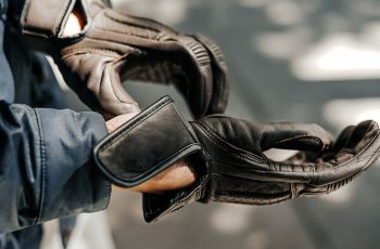 what-are-the-types-of-riding-gloves-612f51571a946